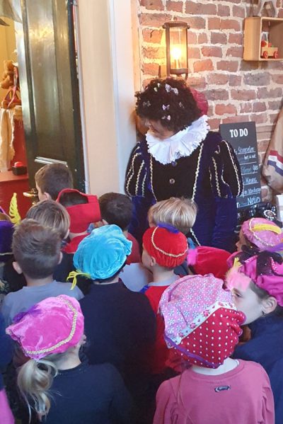 Schoolbezoek-Het-Landgoed-van-de-Sint-Galerij-1